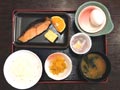 朝食は日替わり